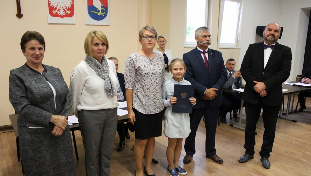 Kolejne stypendia naukowe wręczone