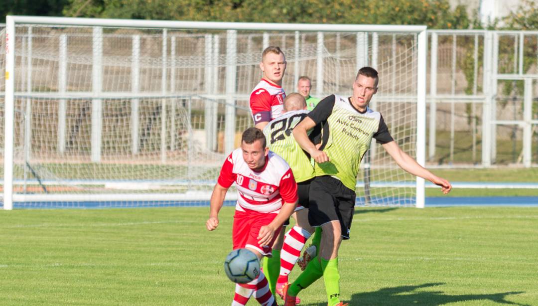 MKS Działdowo zdecydowanie pokonało UKS Orzeł Ulnowo 6-2 (3-1)