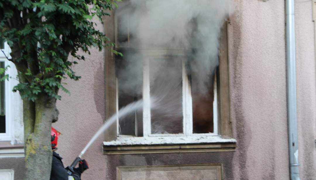 Płonęła kamienica przy ul. Hallera