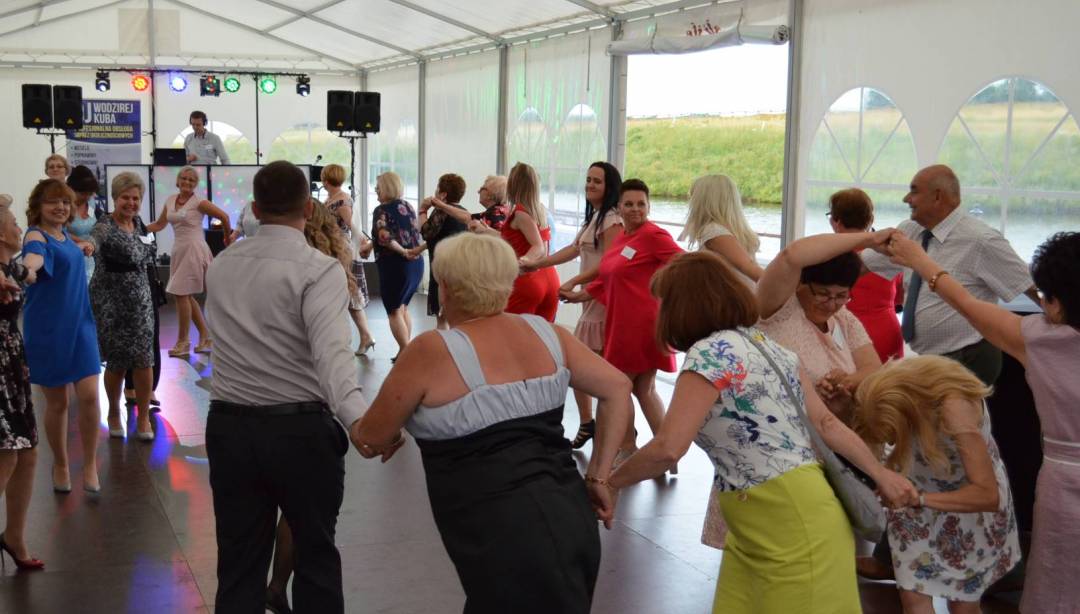 Bal absolwentów ZS Malinowo