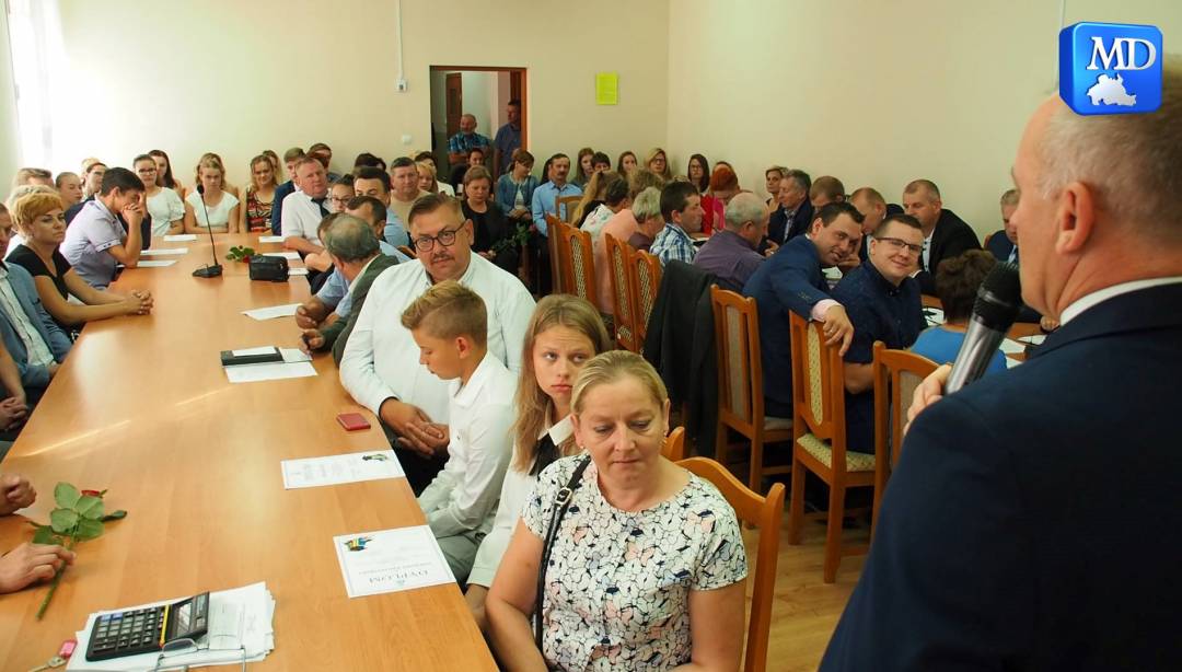 Wręczono nagrody za osiągnięcia w nauce, sporcie i konkursach