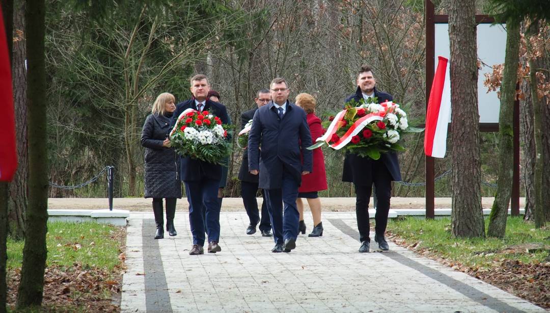 Wojewoda z wizytą w Iłowie-Osadzie