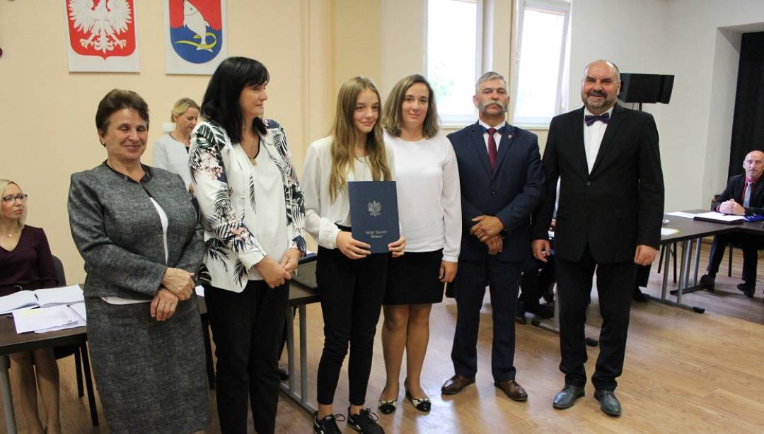 Kolejne stypendia naukowe wręczone