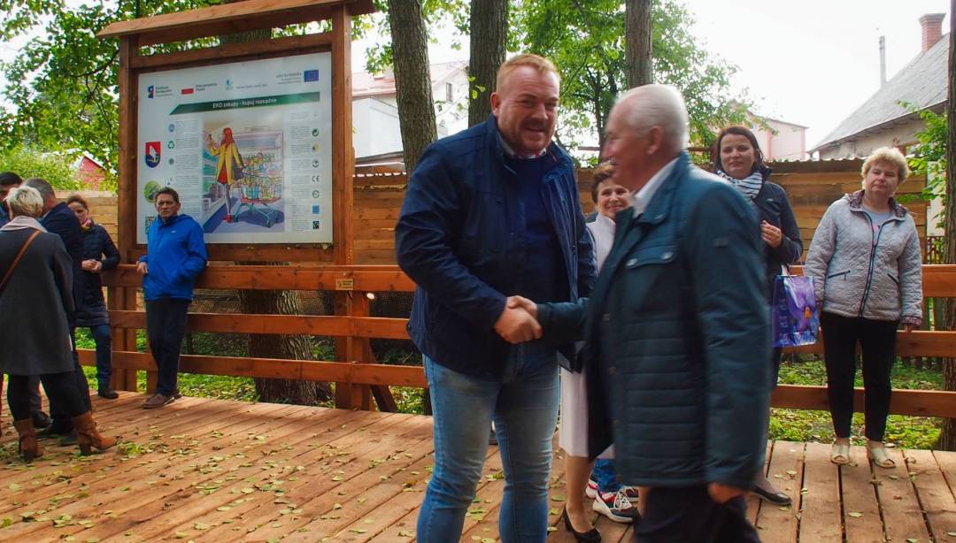 Deptak wokół jeziora w Rybnie otwarty!