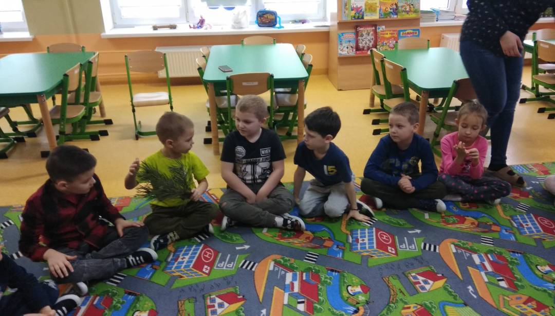 Leśnik z wizytą u przedszkolaków