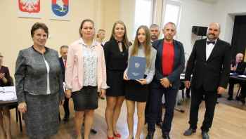 Kolejne stypendia naukowe wręczone