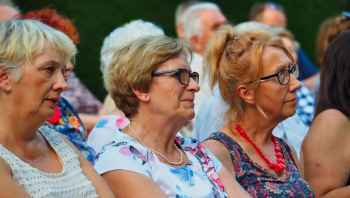 Czwarty Powiatowy Wieczór z Poezją z Jadwigą Jankowską – Cieślak