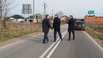 Wojewoda z wizytą w Iłowie-Osadzie