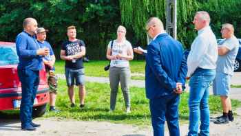 Deptak wokół jeziora w Rybnie został odebrany