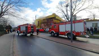 Huta szkła w płomieniach