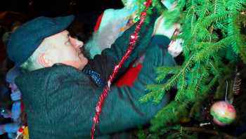 Magicznie rozświetliliśmy choinkę w Płośnicy