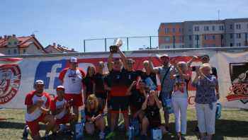 Młodzież wskrzesza palanta 