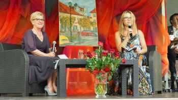 Ostatni Powiatowy Wieczór z Poezją z Magdaleną Wójcik i Elżbietą Karlsson