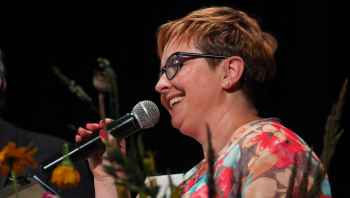 Powiatowe Wieczory z Poezją: wiersze Anny Barbary Czuraj Struzik czytał Olgierd Łukaszewicz