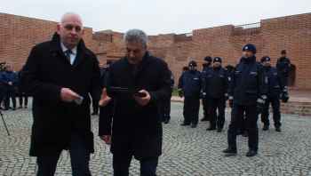 Nasi policjanci otrzymali 6 nowych radiowozów