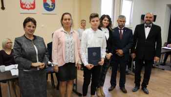 Kolejne stypendia naukowe wręczone