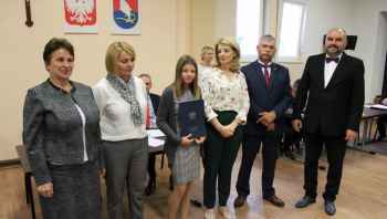 Kolejne stypendia naukowe wręczone