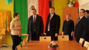 Wojewoda z wizytą w Iłowie-Osadzie