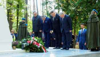 Uroczysty Apel Poległych w Lesie Białuckim