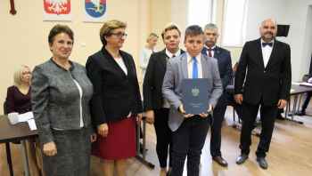 Kolejne stypendia naukowe wręczone