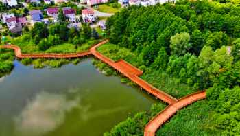 Deptak wokół jeziora w Rybnie został odebrany