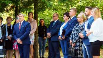 Uroczysty Apel Poległych w Lesie Białuckim