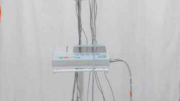 Nowy ambulans i sprzęt medyczny