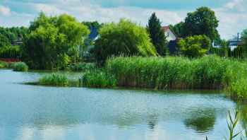 Deptak wokół jeziora w Rybnie został odebrany