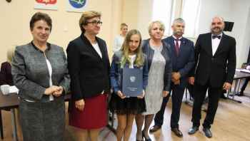 Kolejne stypendia naukowe wręczone