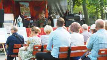 Ostatni Powiatowy Wieczór z Poezją z Magdaleną Wójcik i Elżbietą Karlsson