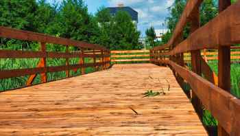 Deptak wokół jeziora w Rybnie został odebrany