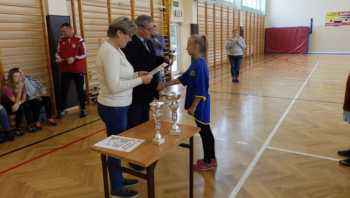 Piłkarki z Burkatu mistrzyniami powiatu