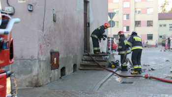 Płonęła kamienica przy ul. Hallera