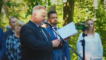 Uroczysty Apel Poległych w Lesie Białuckim