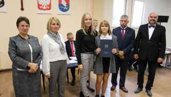 Kolejne stypendia naukowe wręczone