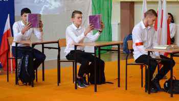 Było uroczyście i biało-czerwono