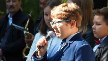 Uroczysty Apel Poległych w Lesie Białuckim