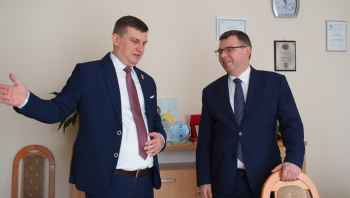 Wojewoda z wizytą w Iłowie-Osadzie