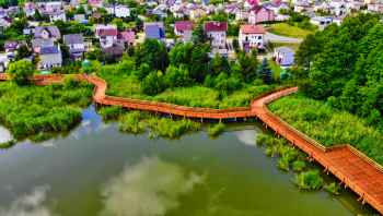 Deptak wokół jeziora w Rybnie został odebrany