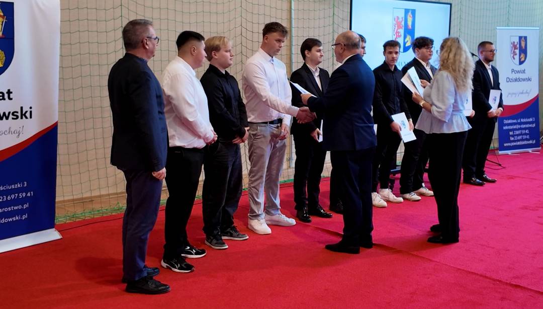 Wręczono 152 stypendia!