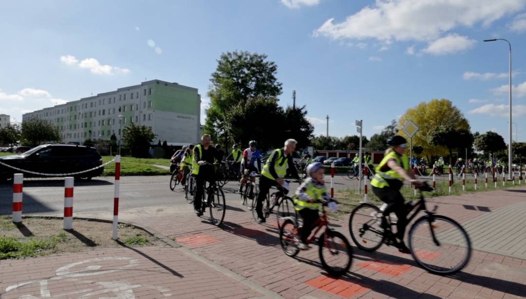 🚴‍♀️🍂 Jesienny Rajd Rowerowy w Działdowie za nami!