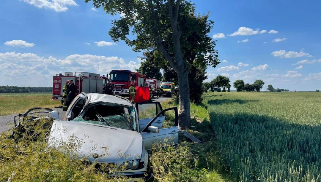 52-letni pasażer BMW zginął w wypadku. Prowadził 20-latek