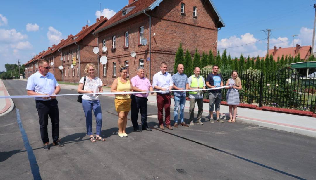 Odebrano ulice Akacyjną i Lipową w Iłowie - Osadzie. (Fot. PU)