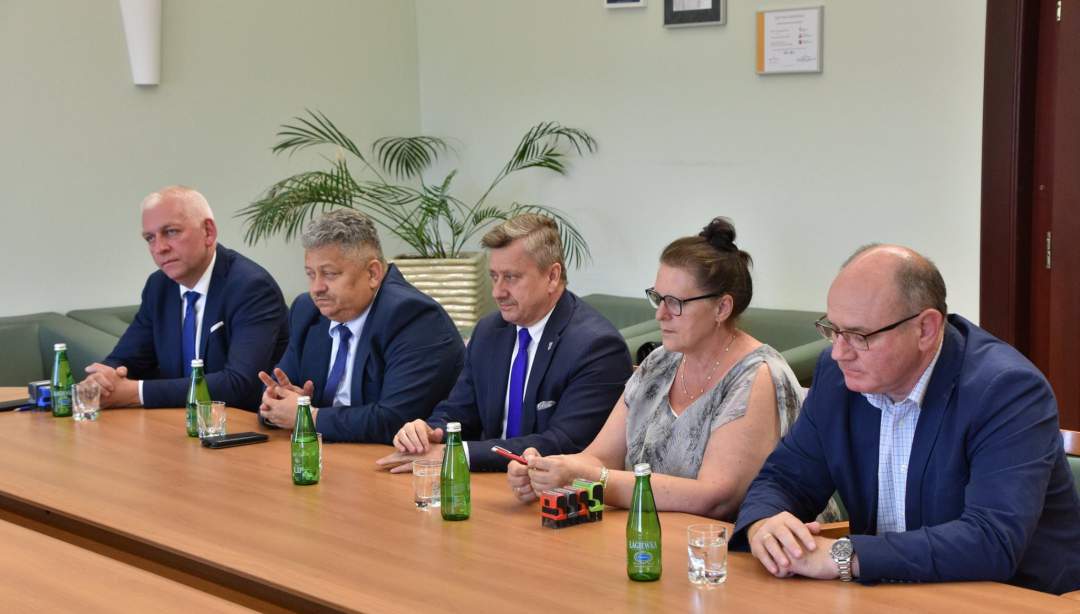 Po trzech latach negocjacji udało się - Marszałek Marek Gustaw Brzezin zainwestuje w Działdowie 11 milionów złotych na przebudowę ulicy Grunwaldzkiej! (Fot. FB)