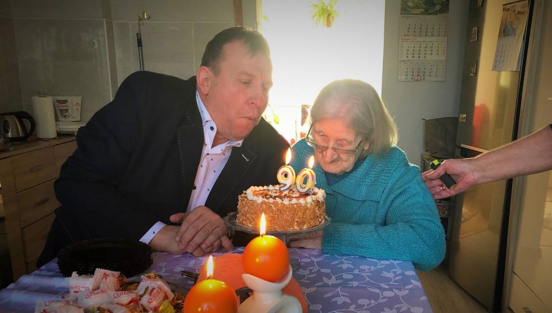 90 urodziny Pani Teresy Łukaszewskiej. (Fot. UG Działdowo)