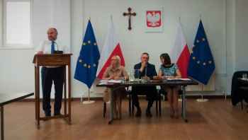 Wójt Tomasz Węgrzynowski z absolutorium i wotum zaufania