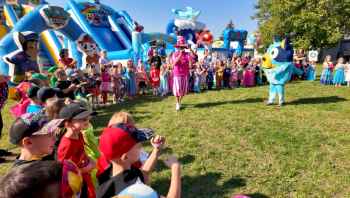 Bajkowe postacie przemaszerowały ulicami miasta