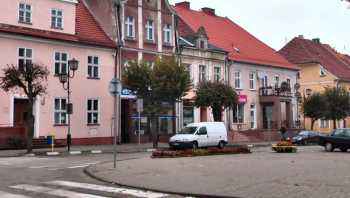 Nowe jednokierunkowe i rynek pusty w nocy? [FILM]