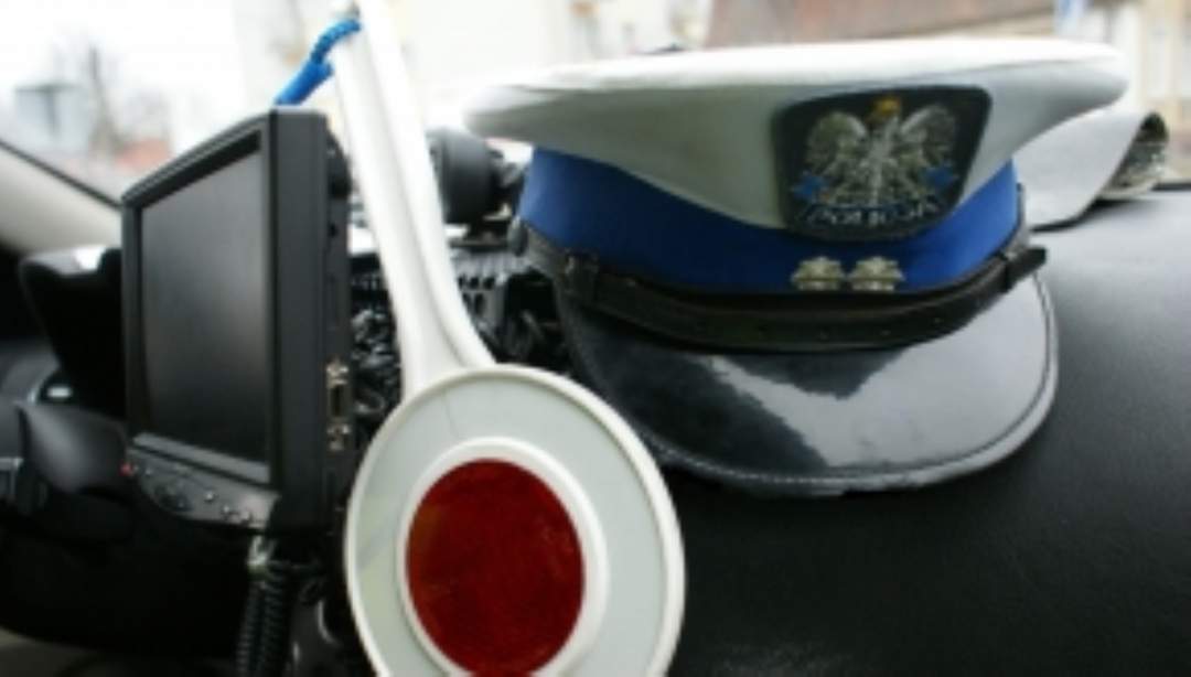 Stracił prawko za dwukrotne przekroczenie prędkości. (Fot. KPP)