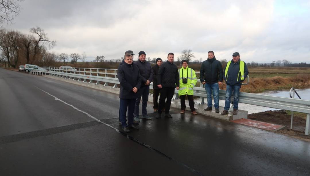 Przebudowano most na drodze między Przełękiem a Jabłonowem. (Fot. Piotr Utrata)